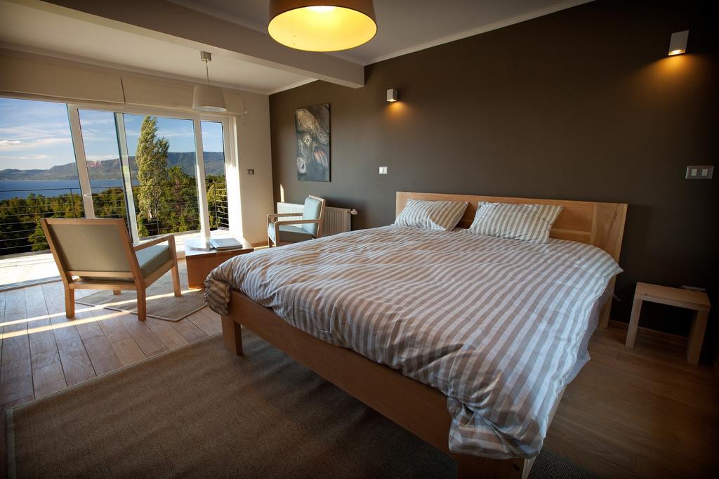 Lake Lodge Pucon Room photo